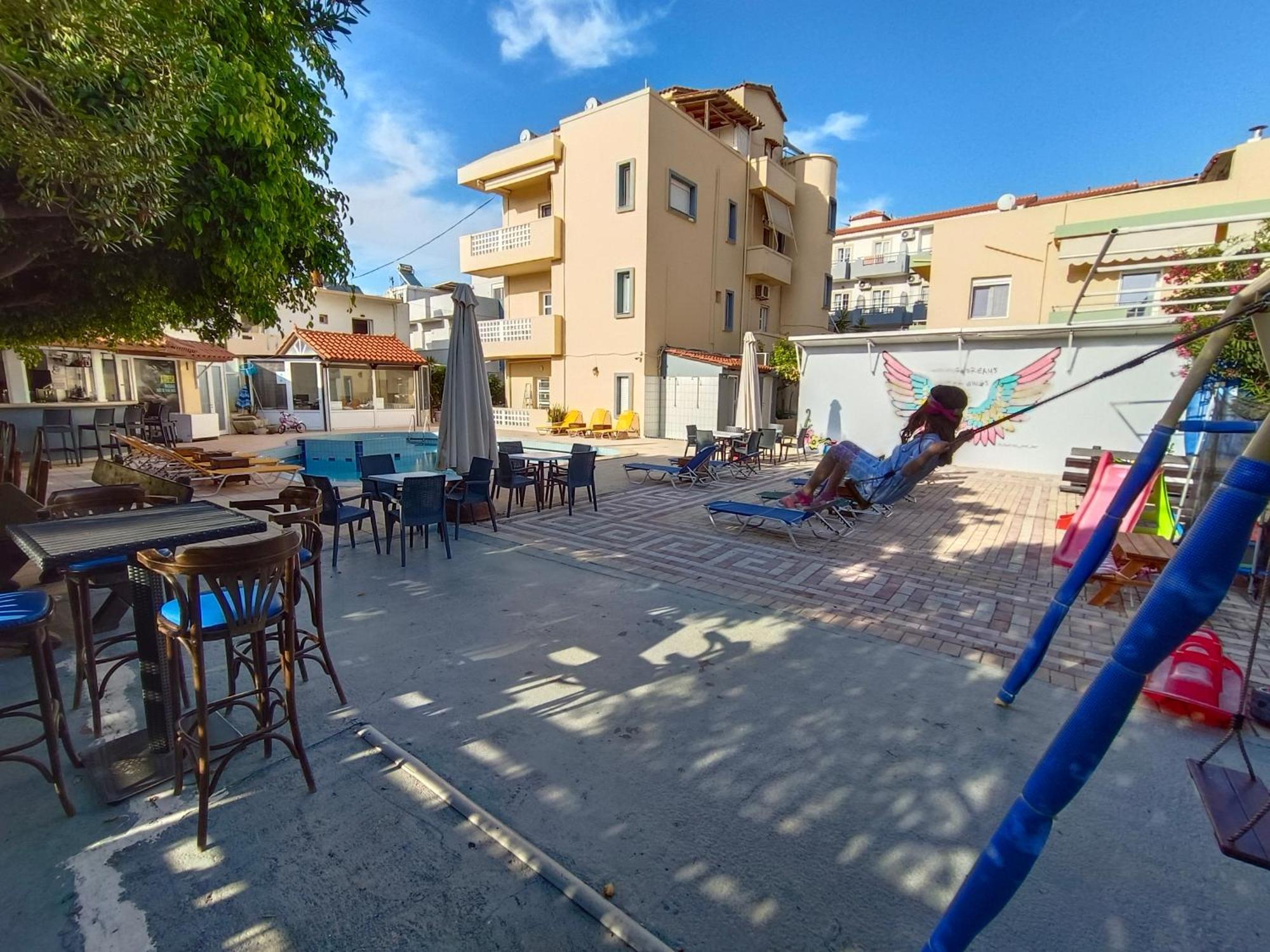 Albatross Apartments Amoudara  Экстерьер фото