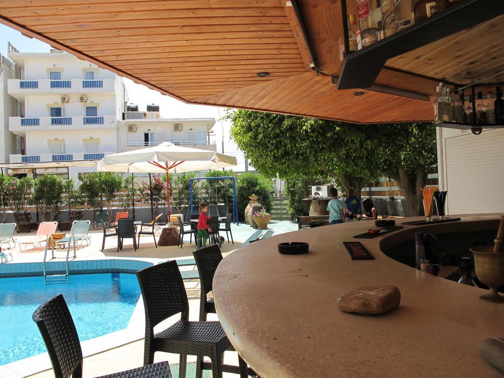 Albatross Apartments Amoudara  Экстерьер фото