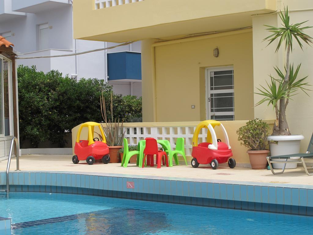Albatross Apartments Amoudara  Экстерьер фото